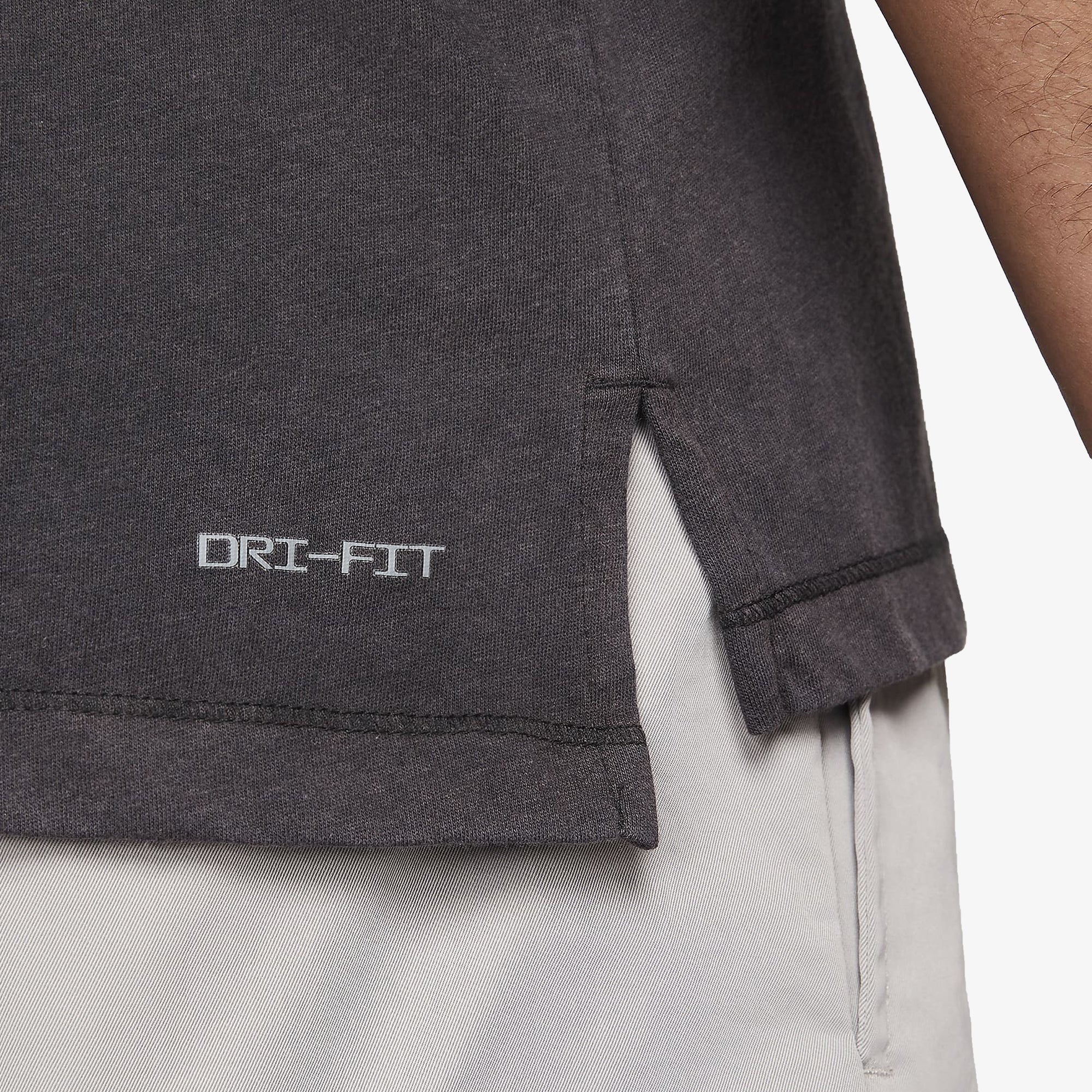 DRI-FIT SPORT 'BLACK/WHITE'