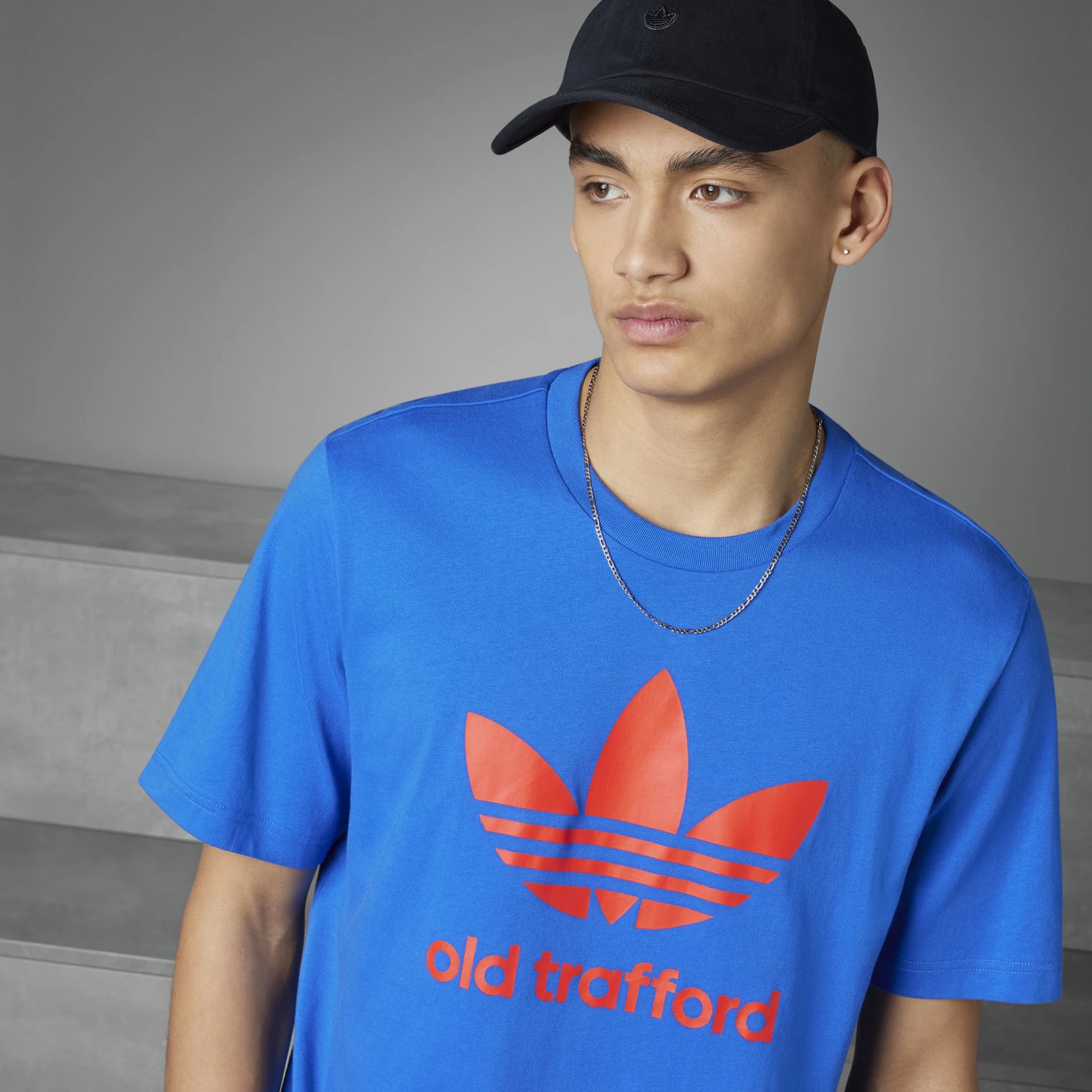 MANCHESTER UNITED OG TREFOIL TEE 'BLUE'