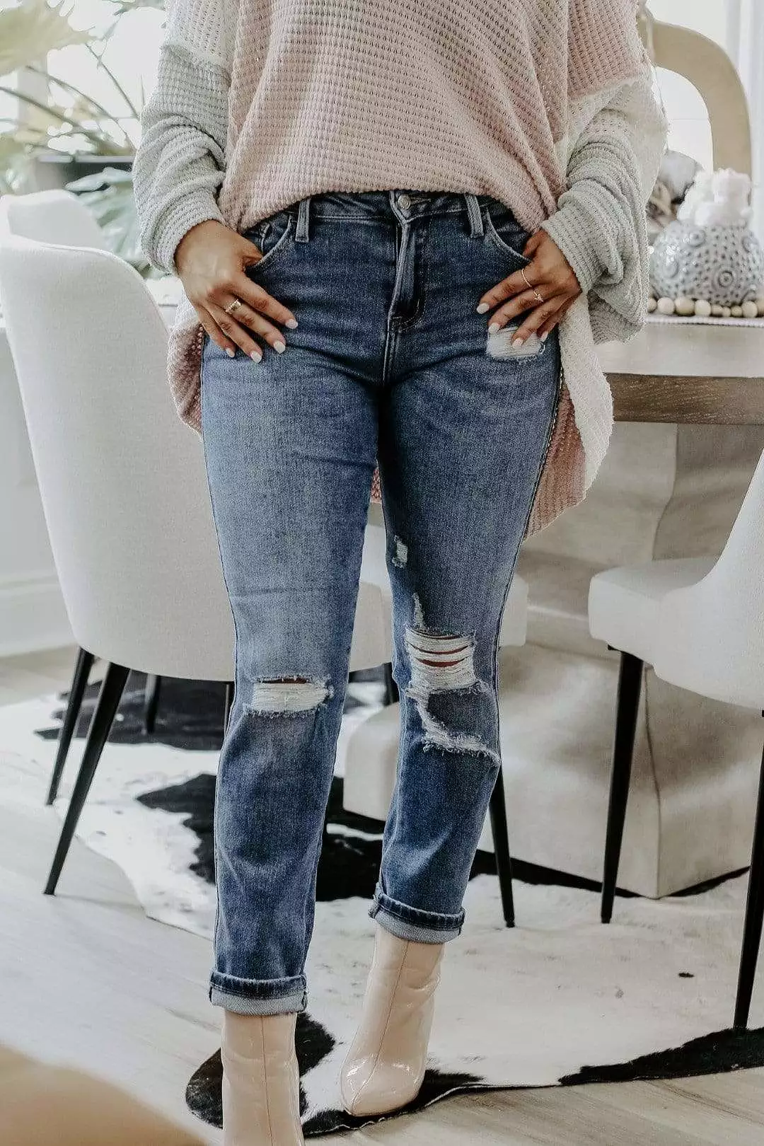 On Point Distressed Skinny Jean